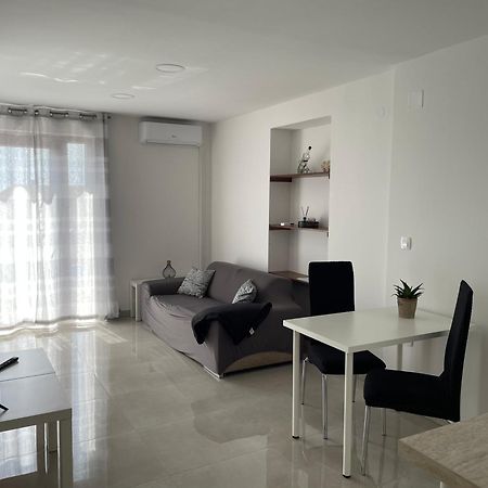 All You Need Holiday Pula Luaran gambar